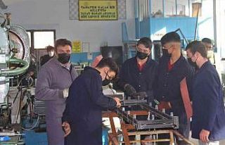 Erzincan’da fabrika gibi meslek lisesi
