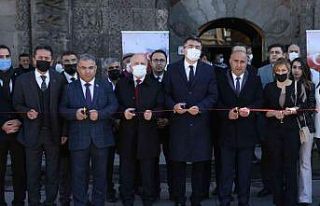 Erzurum’da Karabağ zaferi fotoğraf sergisi