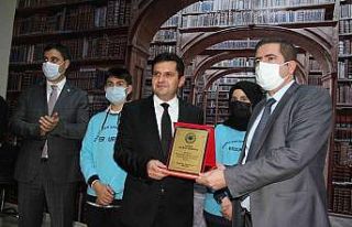 Erzurum’da kütüphanesiz okul kalmayacak