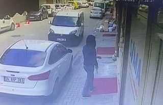 Esenlerde iş yerine silahlı saldırı kamerada