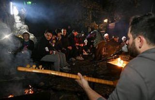 Esenyurtlu gençler gençlik kampında doyasıya eğlendi