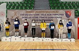 Eskrim turnuvasında Ereğlili sporcular, madalya...