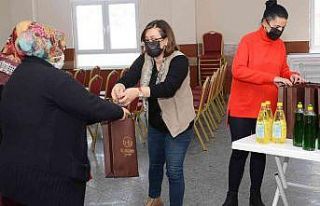 Ev hanımlarına yangın ve geri dönüşüm semineri