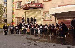Evlat nöbetindeki ailelerden CHP’ye “helalleşme”...