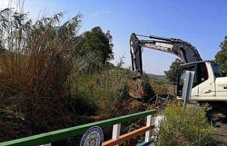Fethiye’de 19 kilometre dere temizliği yapıldı
