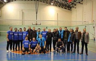 File şampiyonu Oltu Anadolu Lisesi