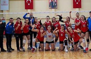 Filenin şimşekleri evinde ilk galibiyetini aldı