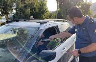 Finike Kaymakamı Sağ’dan ‘Bir Hareketine Bakar...
