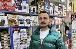 Fırtına çanak antenleri yerinden oynattı