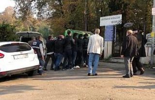 Freni boşalan minibüsün çarptığı kadın son...