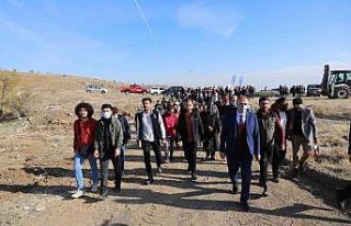 FÜ’de 23 bin fidan toprakla buluşturuldu