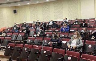 GAÜN Öğr. Gör. Özdemir’den arşiv yönetimi...