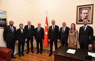 Gaziantep milletvekilleri Adalet Bakanı Gül ile...
