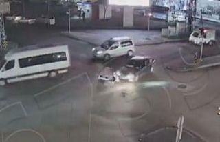 Gaziantep’teki trafik kazaları kameralara yansıdı