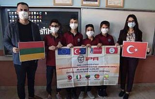 Gediz Altınkent Ortaokulu Litvanya yolcusu