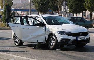 Gediz’de trafik kazası, 4 yaralı