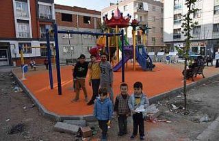 Gül Sokakta oturan çocuklar artık daha mutlu