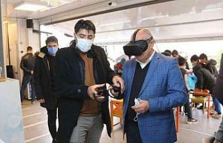 Güvenli İnternet Tırı Yahyalılı öğrencilerle...