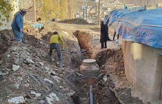 Hakkari’de 700 metre yeni kanalizasyon hattı yapıldı