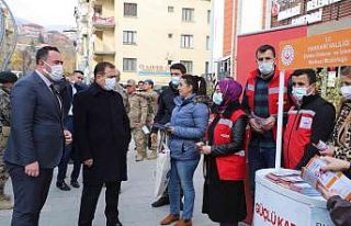 Hakkari’de "Kadına Şiddete Hayır" standı...