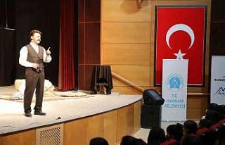 Hakkari’de ‘Ya İstiklal Ya İzmihlal’ oyunu...