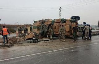 Hatay’da zırhlı askeri araç devrildi: 3 asker...