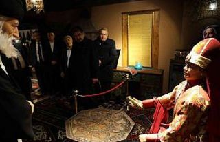 Hayati İnanç, ’Osmanlı Müzesi’ne hayran kaldı