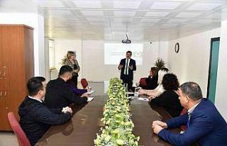 Hizmet içi seminerler aralıksız sürüyor