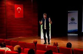 “Huzurlu aile mutlu gençlik” seminerleri sürüyor