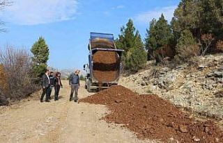 İbradı ve Akseki’yi bağlayan Halaç yoluna bakım...