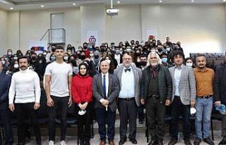 İletişim Fakültesi’nde ‘Medyanın Kadın Dili’...