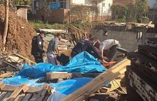 İnşaattan düşerek yaralandı