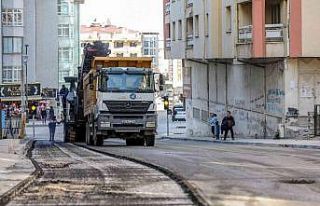 İpekyolu Belediyesi hatalı asfaltı söktürdü