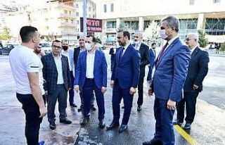 İşler ve Başkan Köse’den, Çağlayan esnafına...