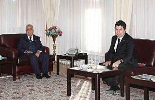 İspir Belediye Başkanı Coşkun’dan Rektör Çomaklı’ya...