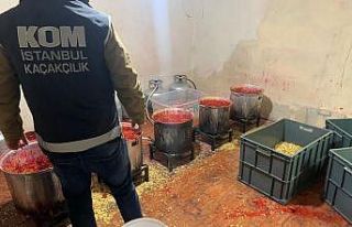 İstanbul merkezli 13 ilde kaçak nargile tütünü...