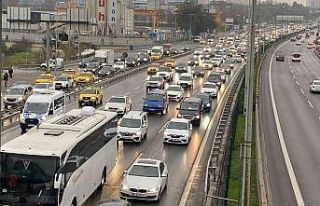 İstanbul’da beklenen yağmur başladı