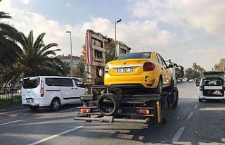 İstanbul’da bir taksici emniyet kemeri cezasına...