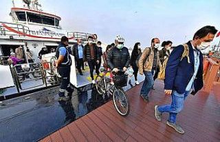 İzmir’de bisikletle vapura binmek 5 kuruş: 74...