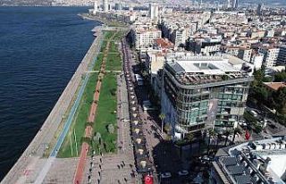 İzmirliler 10 Kasım’da 350 metrelik Atatürk posteriyle...
