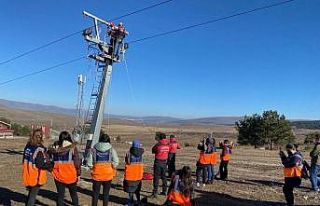 Jandarma, AFAD gönüllülerine eğitim veriyor