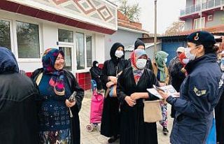 Jandarmadan köylü kadınlara KADES uygulaması