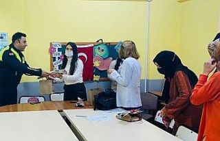 Jandarma’dan öğretmelere sürpriz