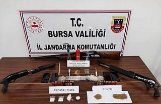 Jandarmadan zehir tacirlerine darbe