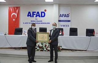 Japonya Başkonsolosluğu’ndan AFAD Müdürü Yalçın...