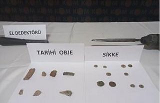 Kaçak kazı yapan 2 kişi suç üstü yakalandı