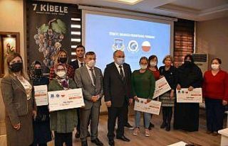 Kadın girişimcilere çekleri takdim edildi
