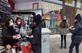 Kadına yönelik şiddet konusunda emniyet görevlileri...