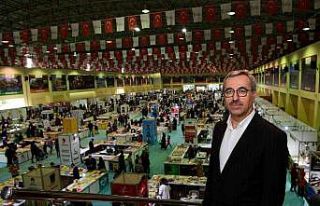 Kahramanmaraş Kitap ve Kültür Fuarı 250 bin ziyaretçiyi...