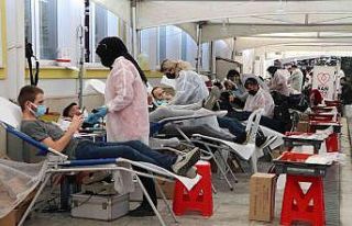 Kan bağışında Türkiye rekorları olan okuldan...